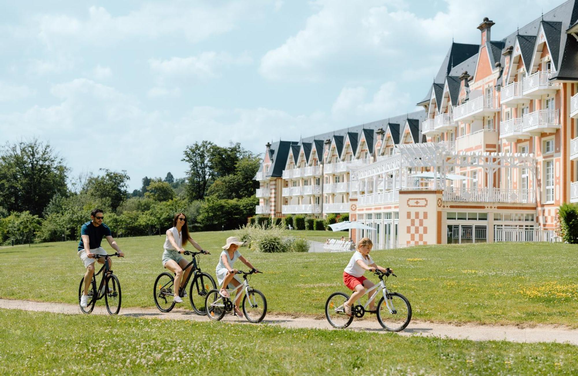 Residence B'O Cottage - B'O Resort Thermal & Spa Bagnoles de l'Orne Normandie Exterior photo